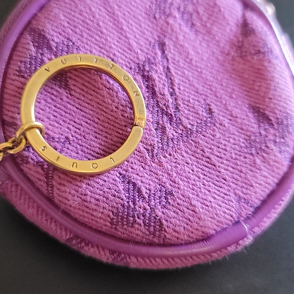 LOUIS VUITTON Coin Case MONOGRAM Denim Round Pouch Purple Rare. Dust bag & box - Picture 10 of 10